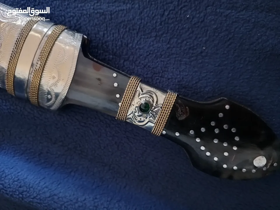 خناجر فريده مشغوله يدويا عاج مطعم فضة وفولاذ الله يبارك