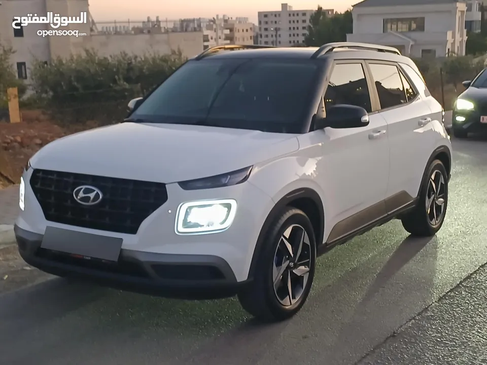جيب هونداي فينيو مميز فل الفل اضافات مع فتحة سقف دهان شركة ولاغرام بوية وعداد 45000كم فقططططط