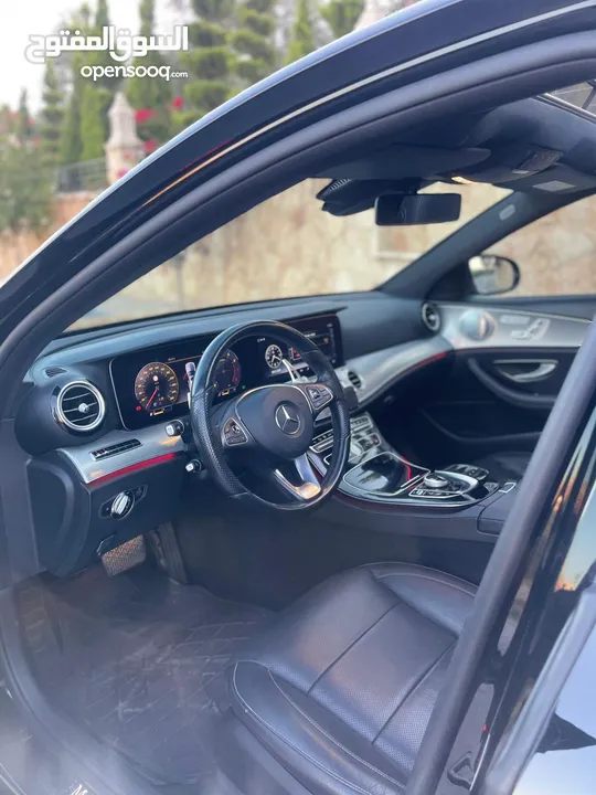 Mercedes Benz E300 بنزين بحالة الوكالة