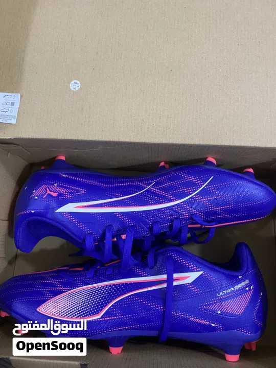 جوتي جديد غير