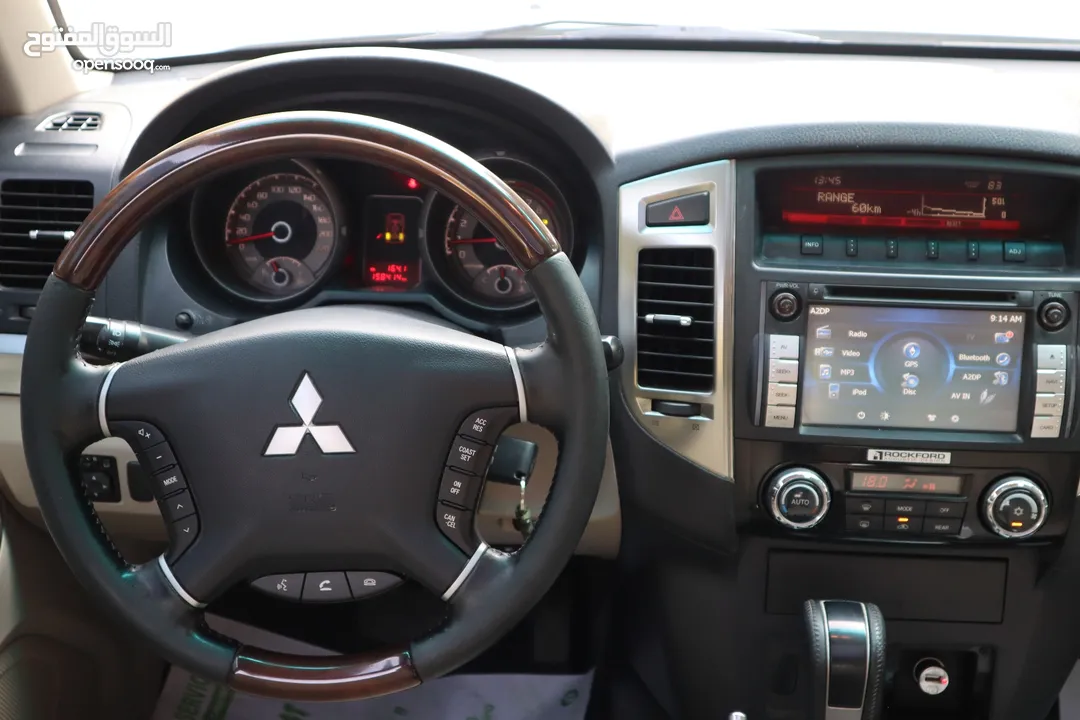 Mitsubishi Pajero Full option ميتسوبيشي باجيرو فول اوبشن تأمين شامل
