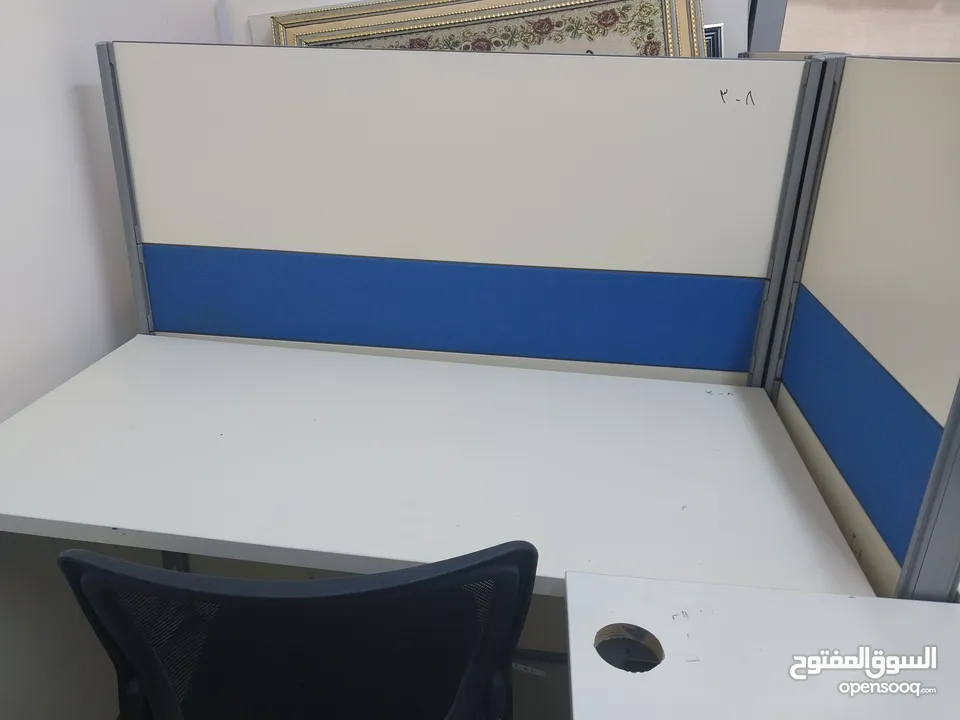 مكتب  موظفين رباعي للبيع
