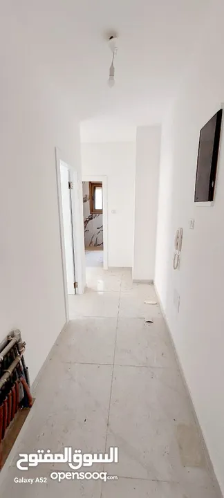 شقة 170 متر مع حديقة 140 متر بالقرب من وسط رام الله