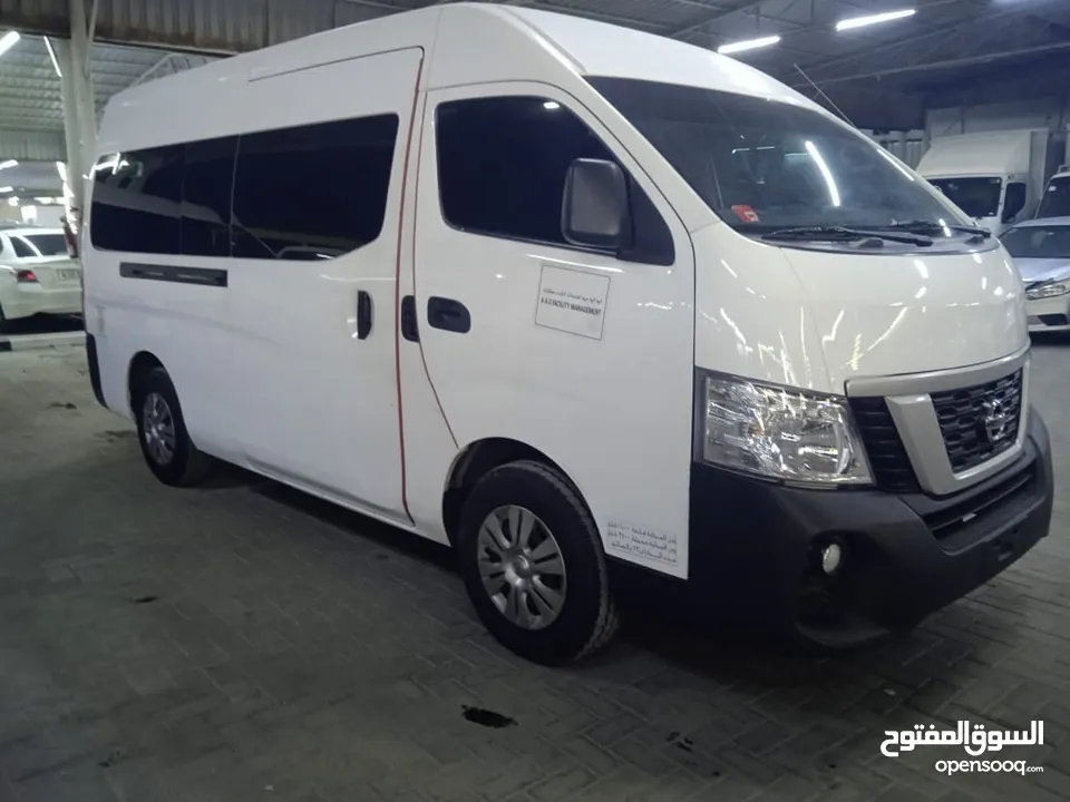 Nissan micro Bus 2017 hi roof 13 Seater