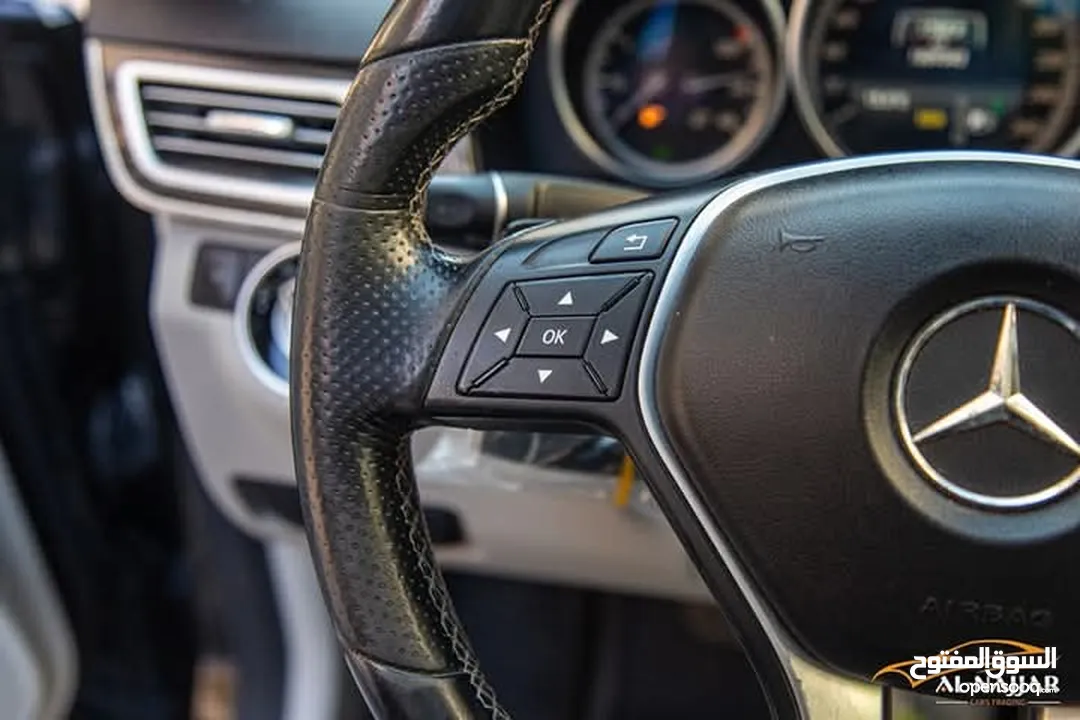 Mercedes E200 Avantgarde Amg kit 2015  السيارة وارد و بحالة الوكالة
