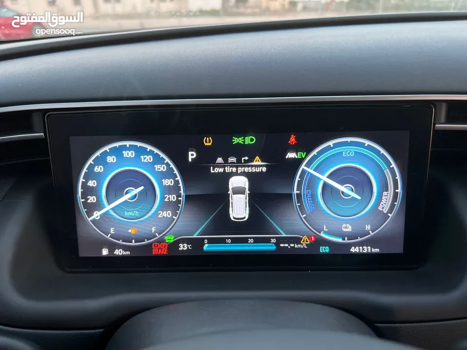 هونداي توسان/2022 فل الفل بدون فتحة سقف  2x4 ///240Hp بنزين + كهرباء  ( Haybrid) 1600cc