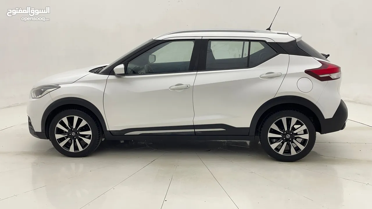 (HOME TEST DRIVE AND ZERO DOWN PAYMENT) NISSAN KICKS