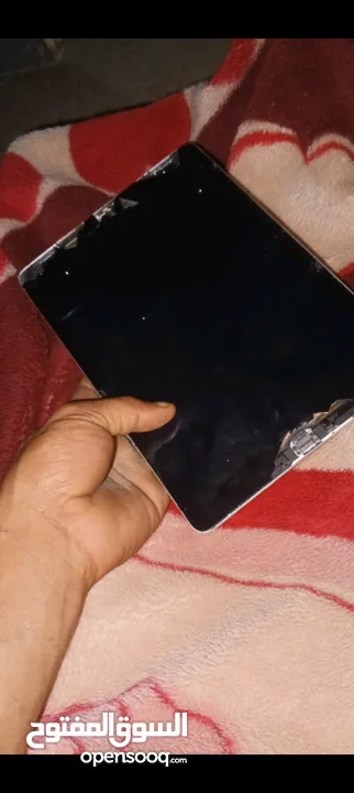 ايباد ايفون Air 3