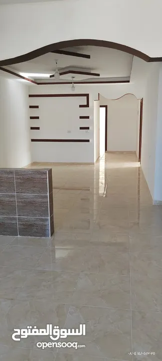 شقة جديدة للبيع في الزرقاء بسعر مغري ومنافس # كاش أو اقسااااط#