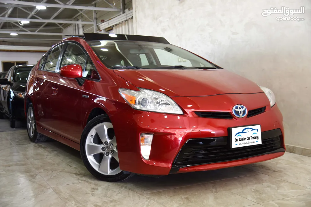 تويوتا بريوس فل بانوراما هايبرد Toyota Prius Hybrid 2013