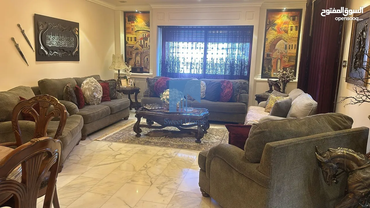 شقة طابقية فاخرة للبيع في دير غبار - خلف ال Olive Tree طابق اول 315م تشطيب سوبر ديلوكس