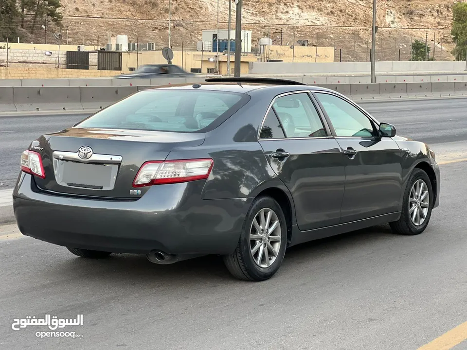تويوتا كامري 2011 هايبرد بطارية مركزية
