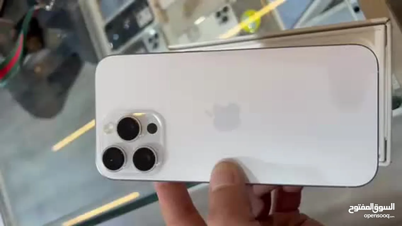 iPhone 16 Promax 256G / Battery : 100% وارد شرق أوسط