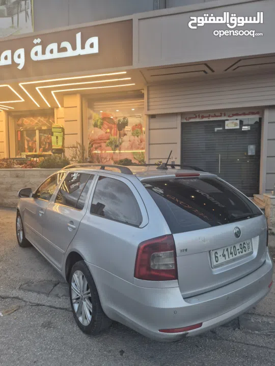 اوكتافيا ستيشن 2012 ترخيص 2012 مطور 1600 ديزل