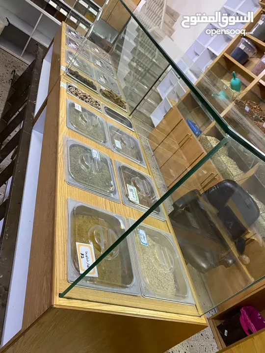 ديكور أثاث محل تاجر مكسرات نابلس