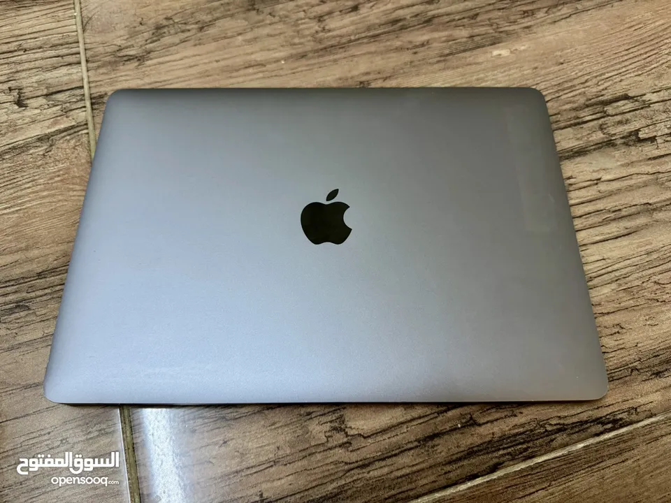 Macbookpro 2019 1TB i7 16 Gb Ram Sequoia 15.3