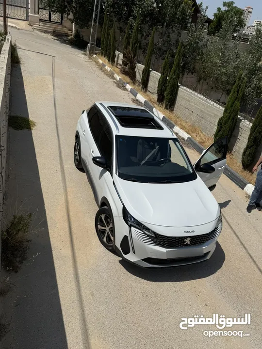 بيجو 3008 اصل وكالة من شركة بيجو موديل 2022 صفر كيلو متر جميع الاضافات بانورما السيارة بحالة الوكالة