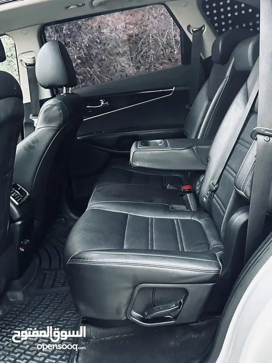Kia sorento 2019 full option panurama 4/4