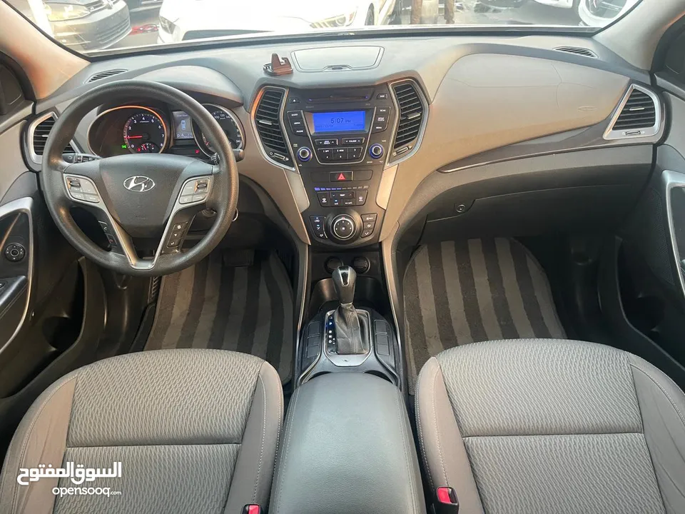 Hyundai Santa Fe 6V gcc 2015