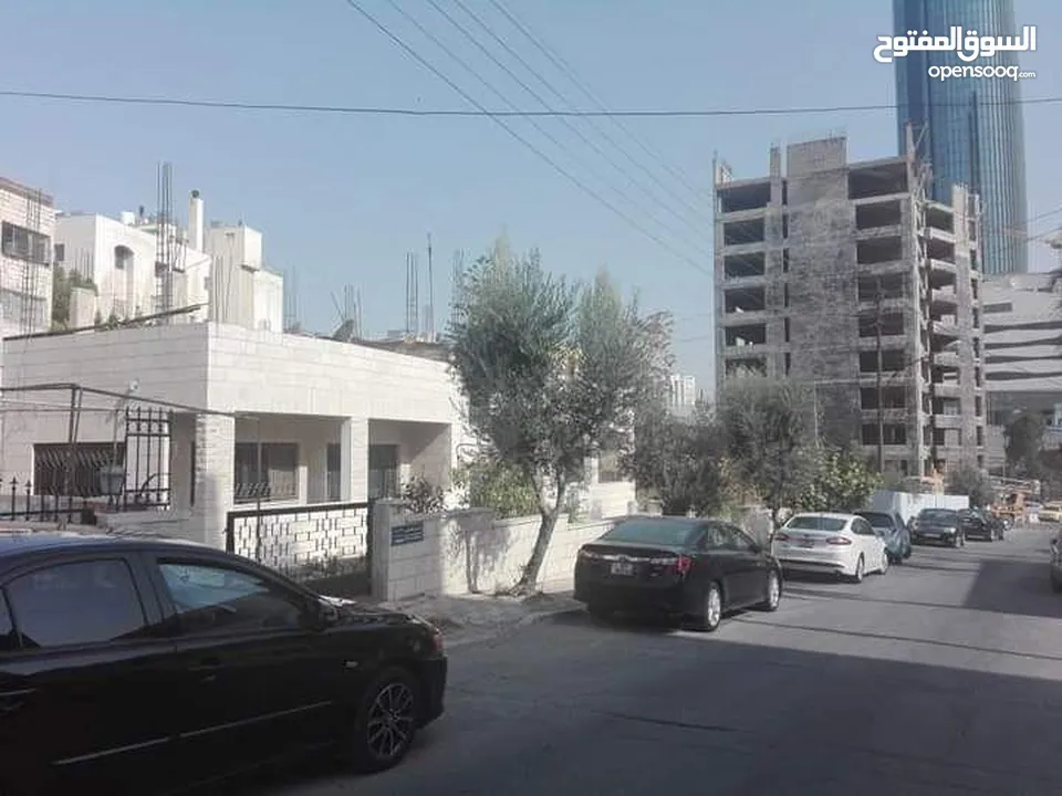 عقار مميز للبيع
