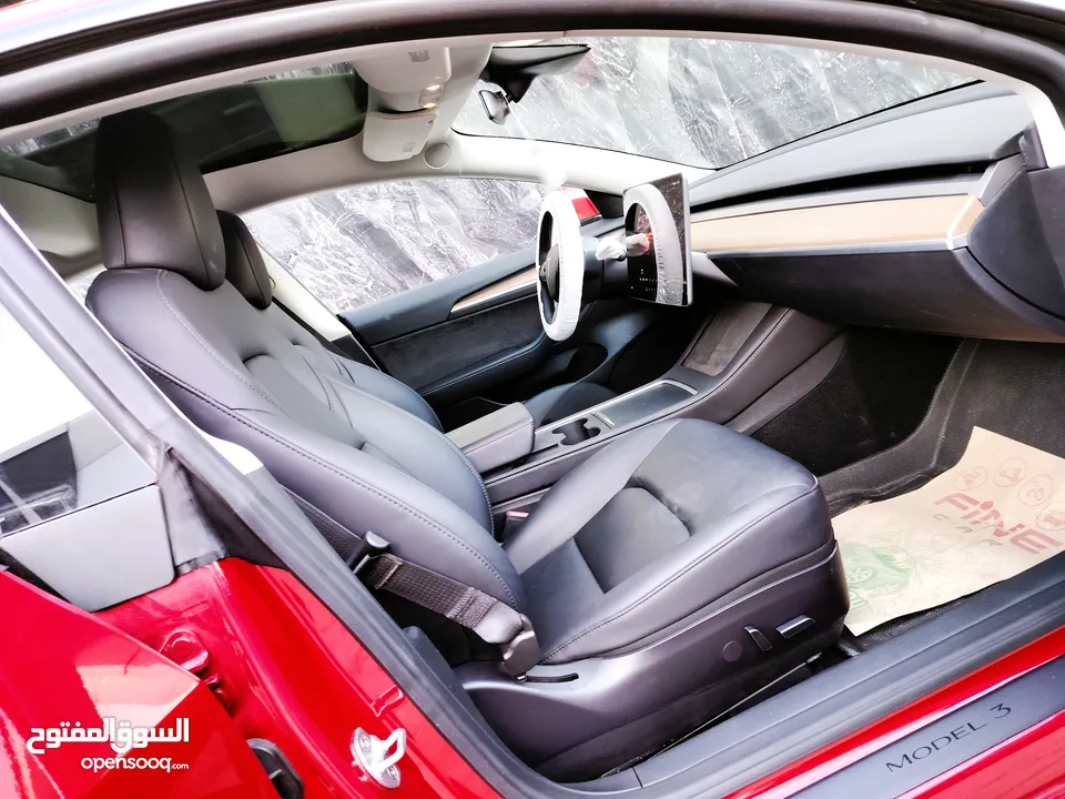 تيسلا 2023 model 3 فحص كامل 4 جــيــد ممشى قليل 18 الف بحالة الوكالة لون مميز بسعر لقطة ومحروووق