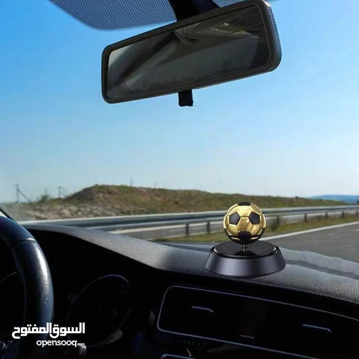 معطر سيارة بالطاقة الشمسية على شكل كرة سلة أضف لمسة فخامة وسيطرة على رائحة سيارتك يعمل بالضوء