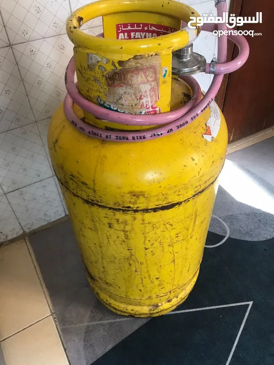 Gas cylinders