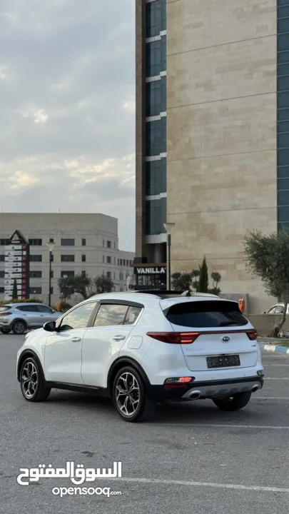 Kia sportage 22/21