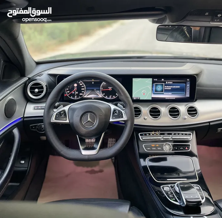 E220d ᄉ Mercedes-Benz