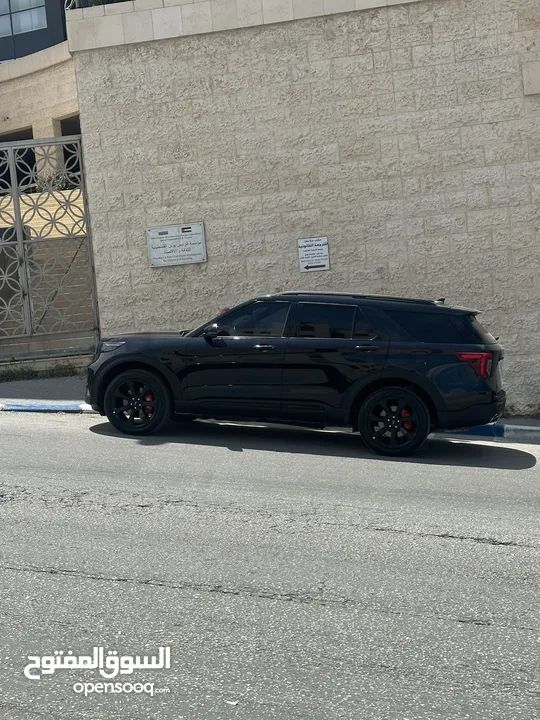 Ford explorer st