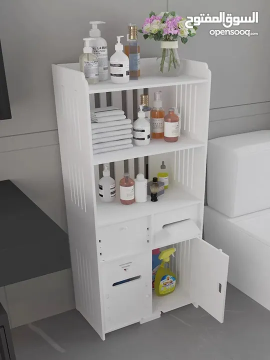 ستاند الحمام العصري PVC – أناقة ونظام في قطعة وحدة تصميم أنيق باللون الأبيض يضيف لمسة فخمة لأي زاوية