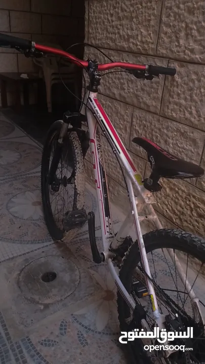 دراجة هوائية بحالة جيدة نوع GT avalanche 2021