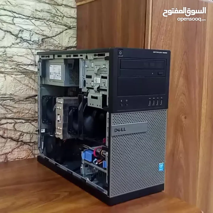 للبيع كمبيوتر كامل DEL ديل  (4790 Intel Core i7) مع شاشة منحنية سامسونج 27 انش بحالة ممتازة