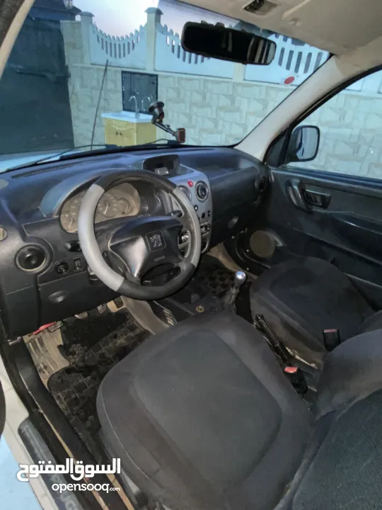 بيجو بارنتر