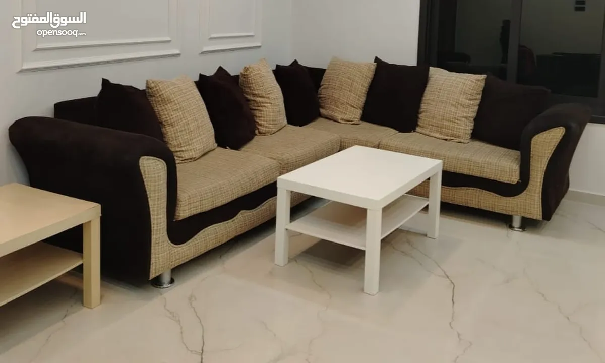 طقم كورنر مستعمل بحالة جيدة جدا