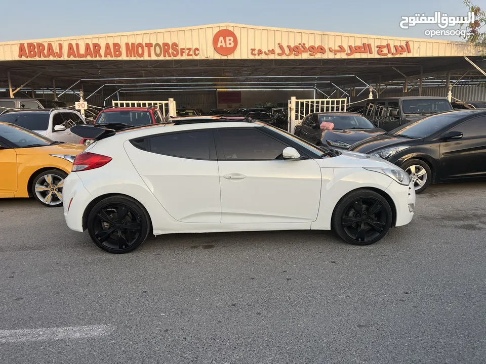 Hyundai veloster  Model 2013