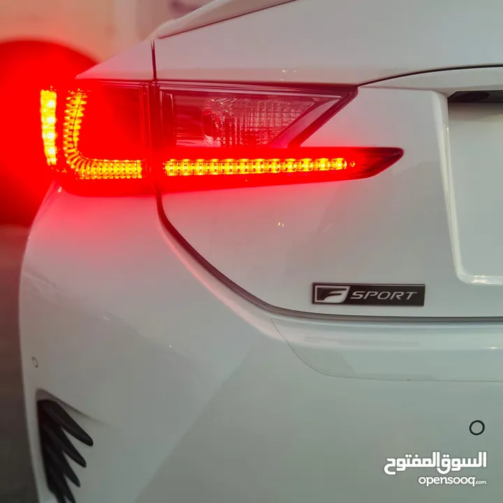 RC350 F-Sport ابيض قابل للتمويل مدة 7سنوات