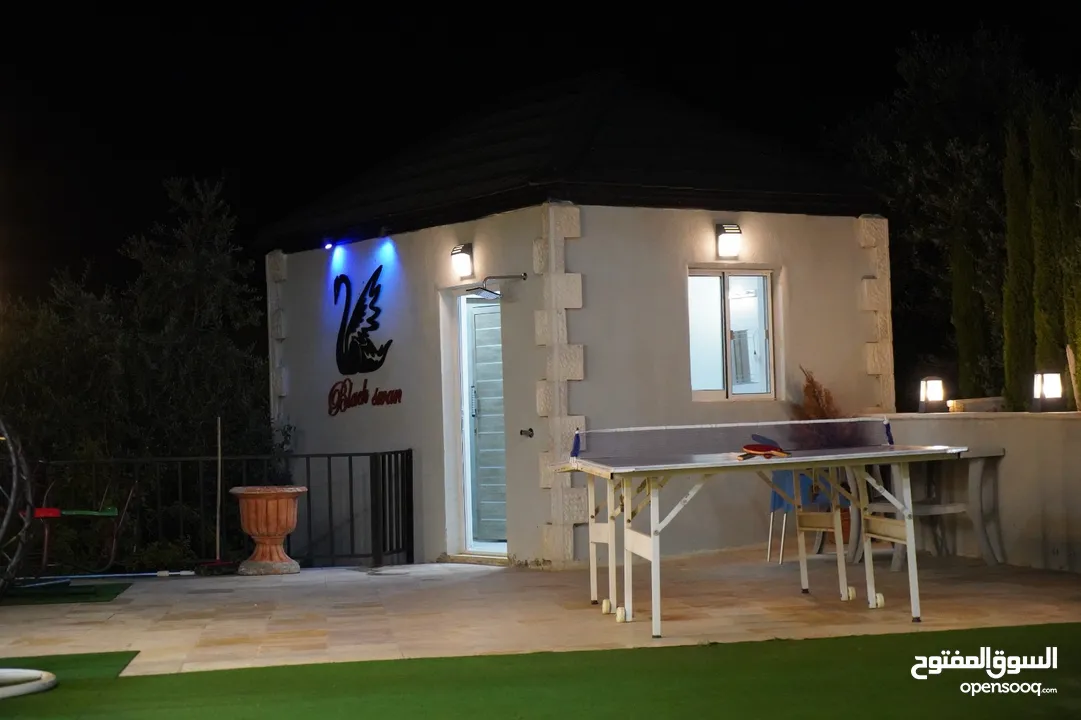مزرعة بلاك سوان للايجار-Black Swan Farm
