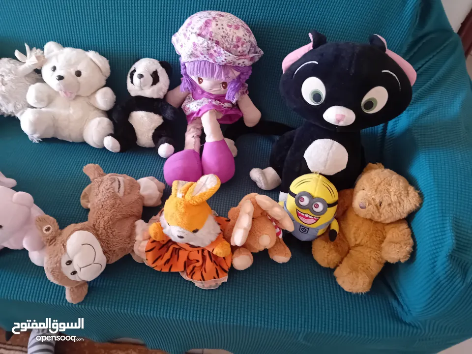 العاب اطفال عدد 38 لعبه حجم وسط 30 لعبه حجم صغير