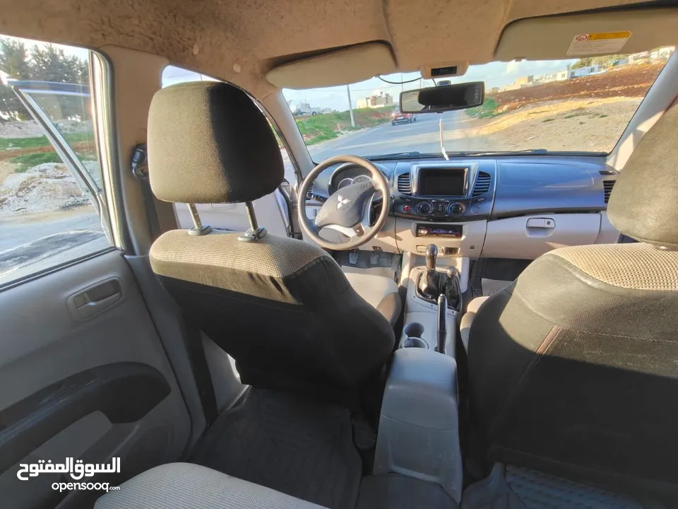 ميتسوبيشي L200