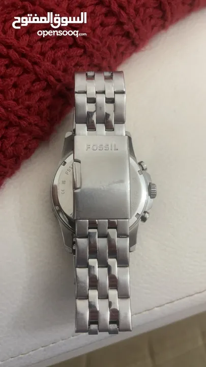 ساعة FOSSIL مستعمل بحالة ممتازة