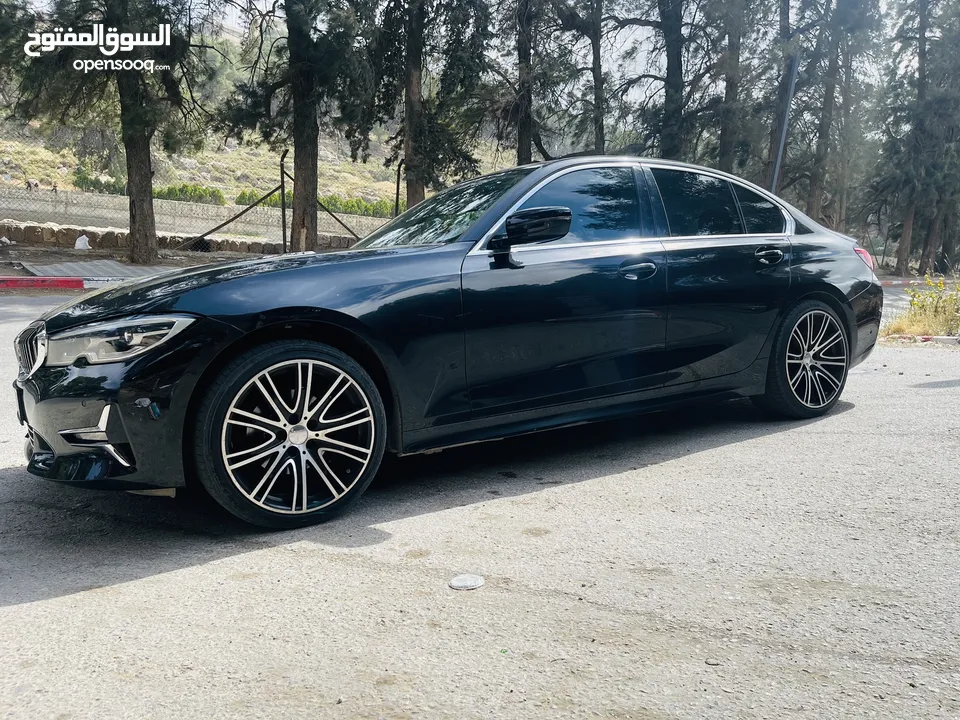 BMW 320i 2019