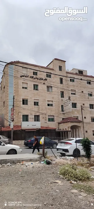 شقه طابق اول 82 م شارع الجامعه