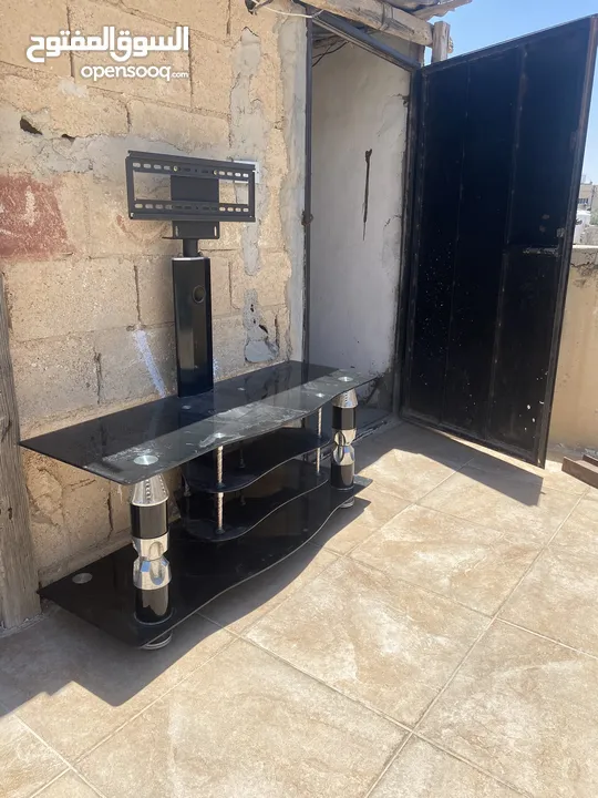 طاولة شاشة
