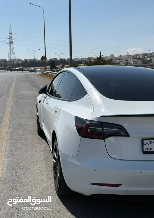 Tesla Model 3 Long Range // 2022  ممشى قليل