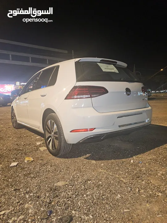 e-golf 2019 اي جولف لون الأبيض مستعمل للبيع