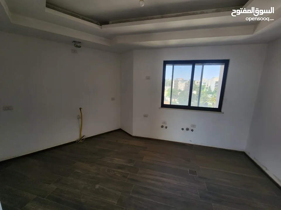 شقة للبيع بين الدوار الرابع و الخامس - ref:14612