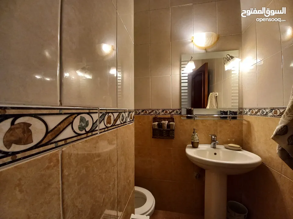 شقة مفروشة للإيجار 175م2 ( Property 18886 )-174847922