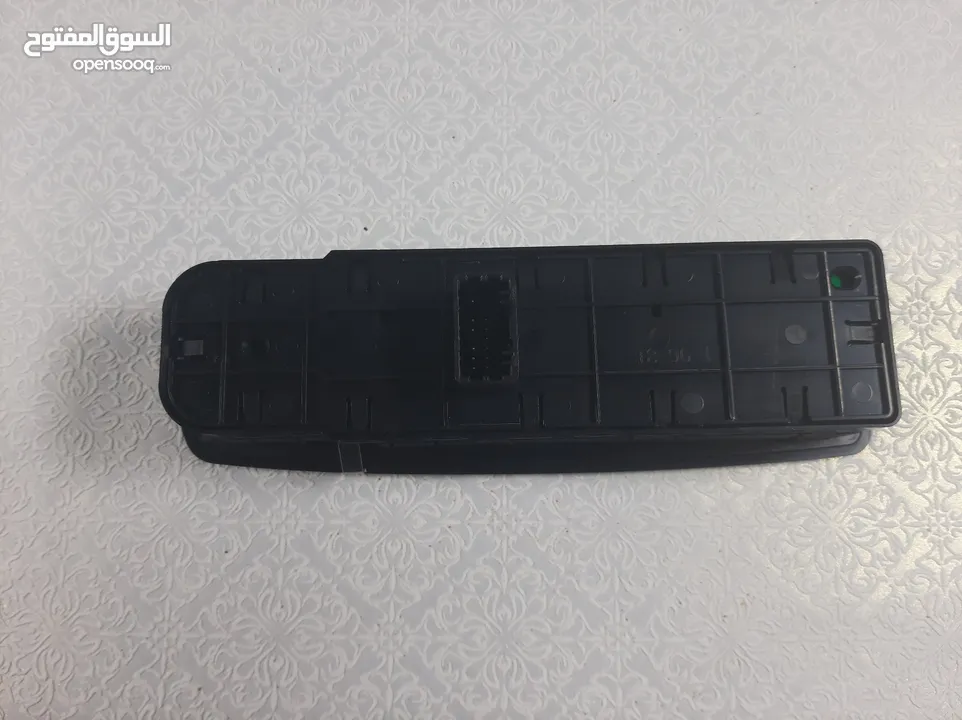 مفتاح تحكم للنوافذ  رينو فلوانس ميجان لاجونا 3 254000015R 25400-0015R   Renault Fluene Megane Laguna