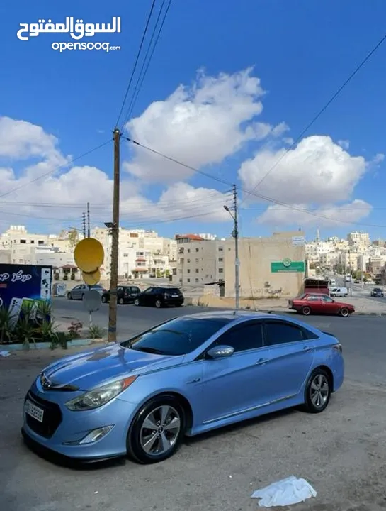 Hyundai sonata 2011 (قابل للتفاوض)